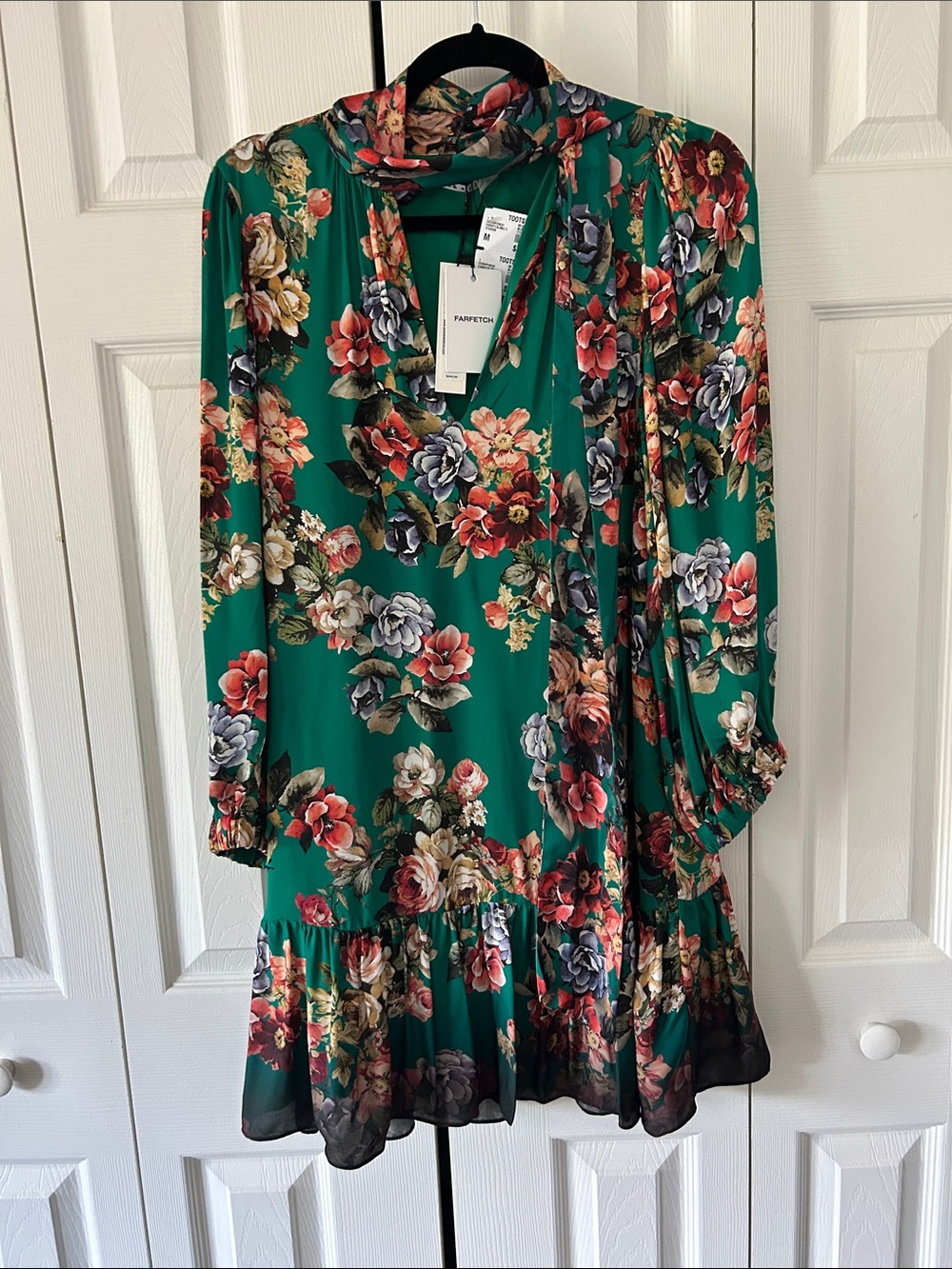 Alice + Olivia Emerald Floral Tie-Neck Dress